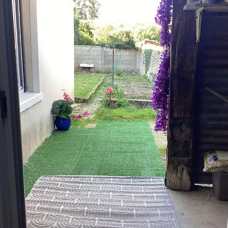 別荘 Un Petit Truc En ブリエンヌ・ル・シャトー